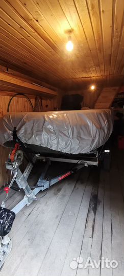 Лодка скат тритон 390 ndfi