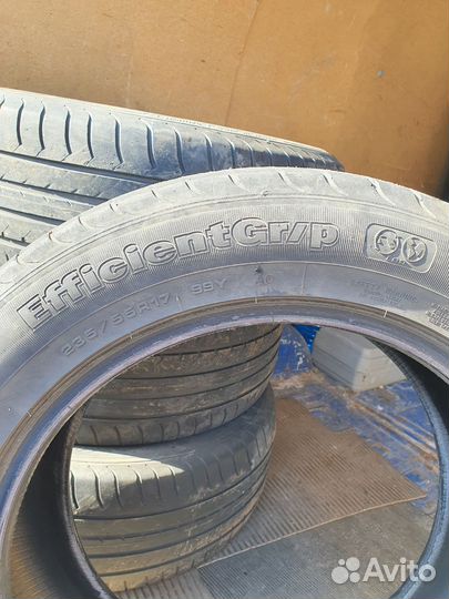 Goodyear EfficientGrip 235/55 R17 Y