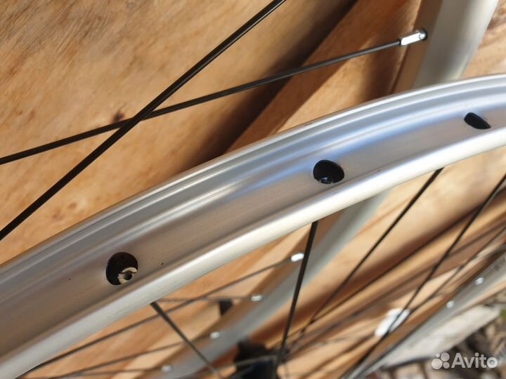 Колеса 29 дисковые тормоза трещетка, обода серебро