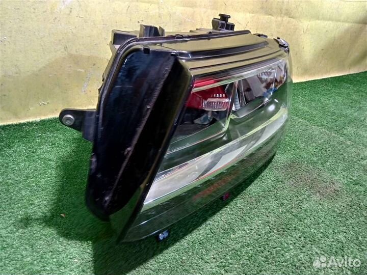 Фара левая Volkswagen Tiguan Mk2 2016
