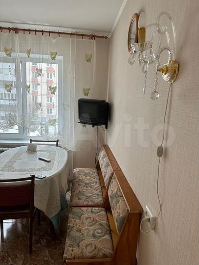 2-к. квартира, 58 м², 2/10 эт.