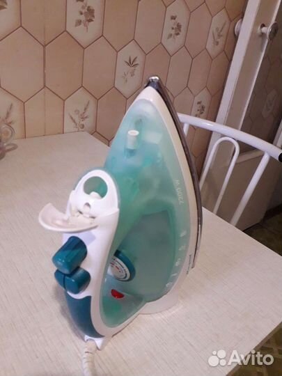 Утюг Magnit Великобритания 2200вт бу