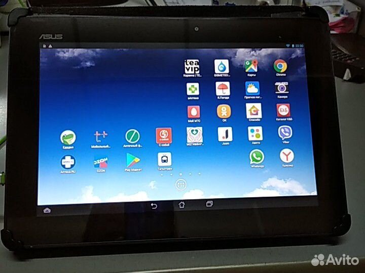 Планшет. Модель ME302C. Зарядник есть
