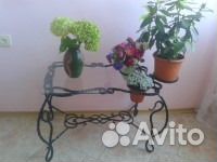 Подставка под цветы