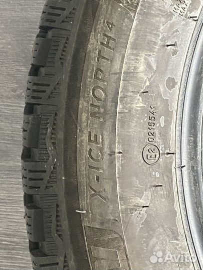 Michelin X-Ice North 4 215/60 R17 100T