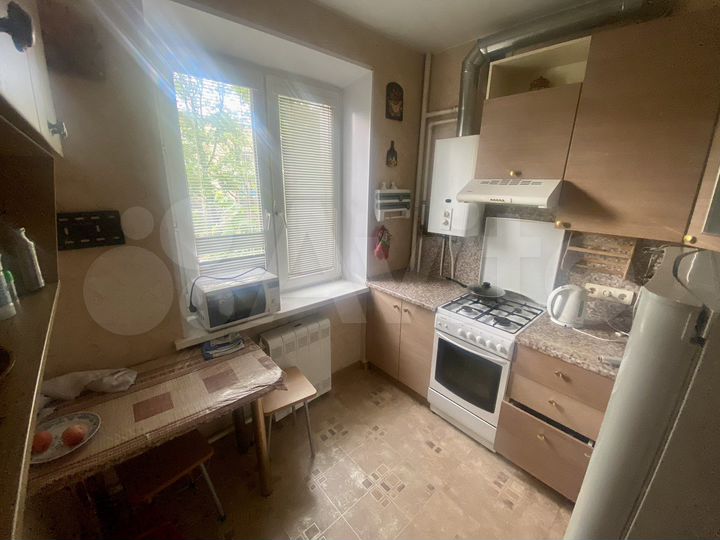 2-к. квартира, 44 м², 3/5 эт.