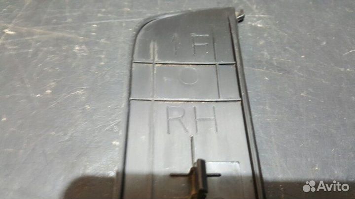 Накладка порога передняя правая Subaru Legacy Iv