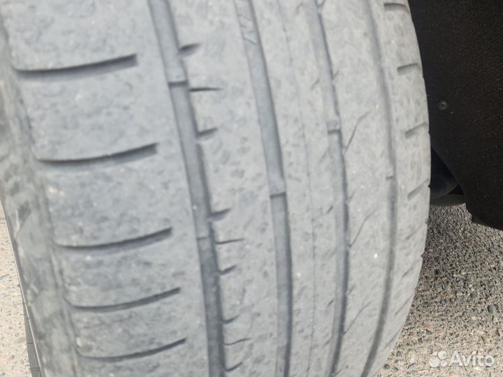 Kumho Crugen HP91 275/45 R20