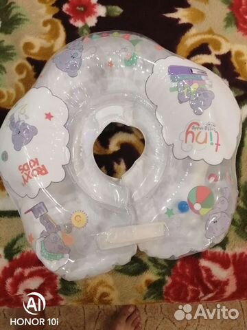 Круг на шею для купания