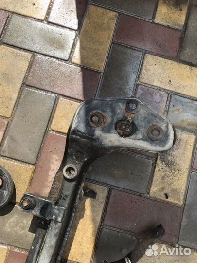 Подрамник Chery Amulet