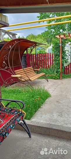 Садовые качели кованые