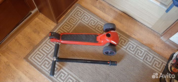 Самокат новый