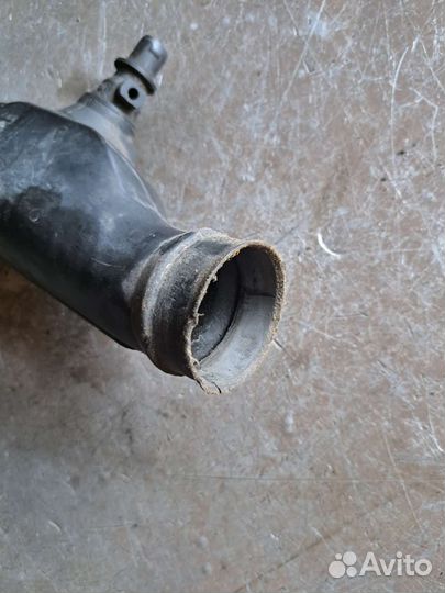 Патрубок турбины Volvo S80