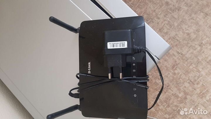 Отдаю бесплатно роутер