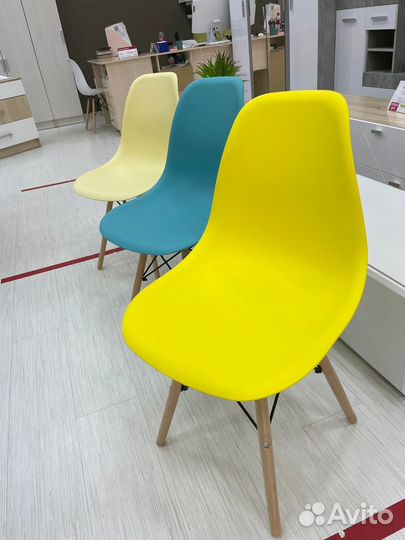 Стулья кухонные eames в наличии