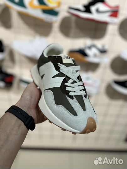 Кроссовки NB 327