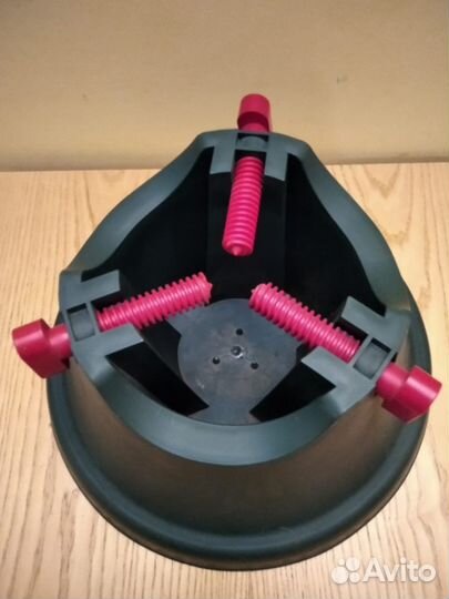 Основания для живой елки