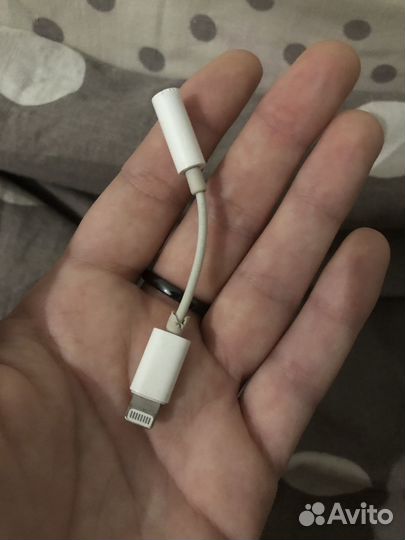 Переходник наушников для iPhone оригинальный б/у
