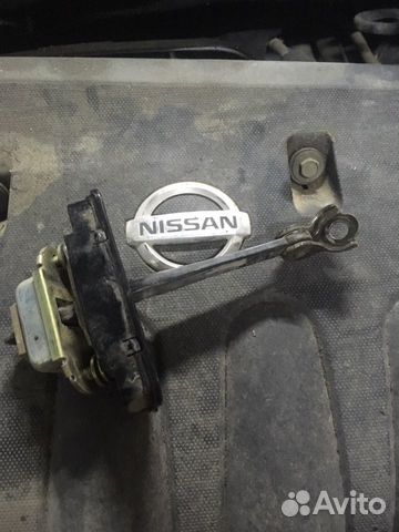 Ограничители двери Nissan Note e11