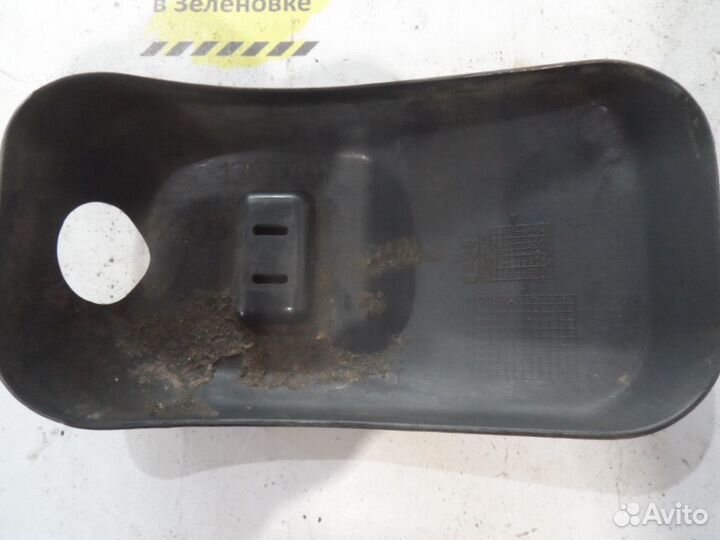 Монтажная крышка топливного бака scania 116098