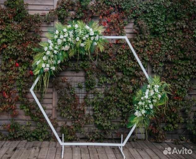 Свадебная арка с цветами