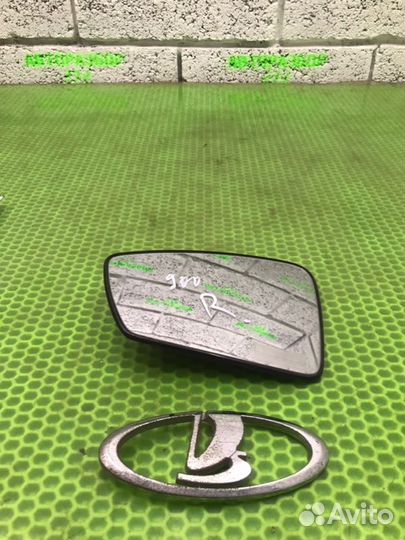 Зеркальный элемент правый LADA Granta 2020