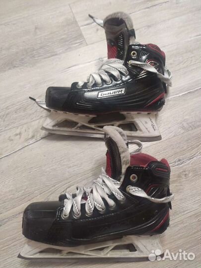 Коньки вратарские Bauer 1x, р. 38,5