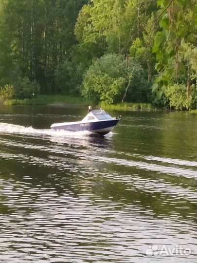 Моторная лодка