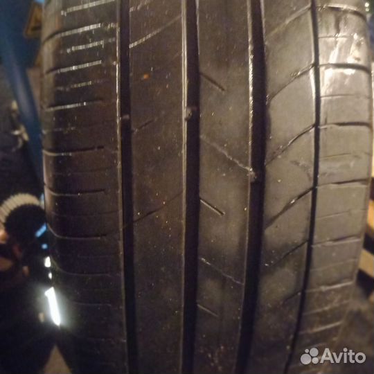 Kumho Ecowing KH19 235/55 R17