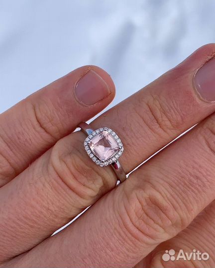 Кольцо с морганитом