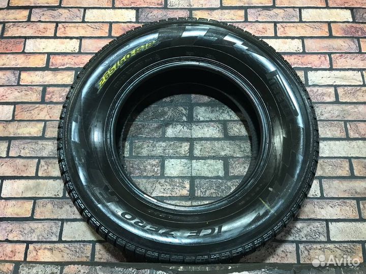 Pirelli Ice Zero 285/60 R18 116T