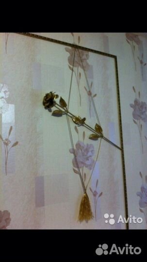 Розы металлические