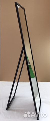 Зеркало 165х43 см. в чёрном багете на подставке