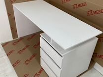Компьютерный стол с ящиками