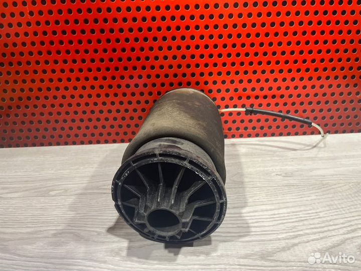 Пневмоподушка задняя Mercedes-Benz Gle W292 2018