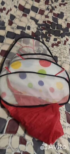 Сухой бассейн с шариками