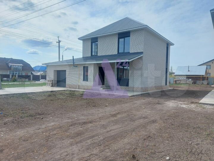 Коттедж 136 м² на участке 8,4 сот.