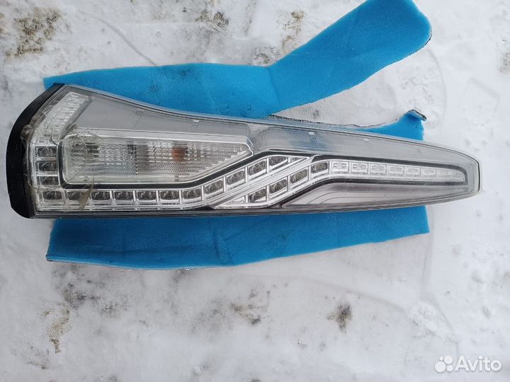 Задние фонари nissan serena