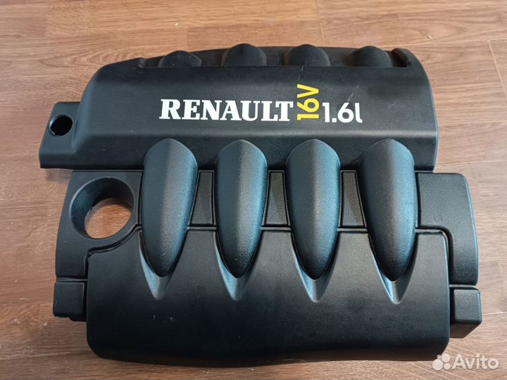 Декоративная крышка двигателя Renault Megane 2