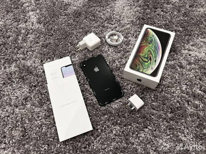 iPhone Xs Max, 64 ГБ