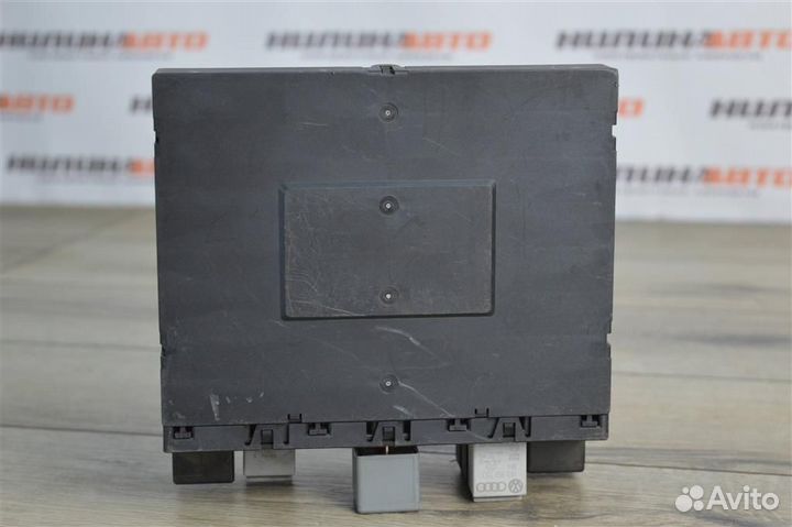 Блок управления бортовой сети volkswagen Passat B6