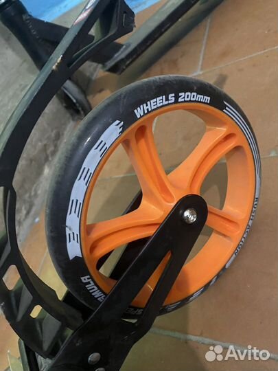 Самокат взрослый с большими колесами