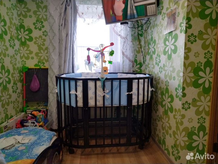 Детская кроватка трансформер круглая с маятником