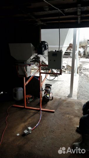 Фасовочный аппарат для песка, угля, щебня, гравия