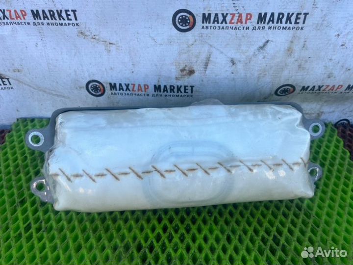 Подушка безопасности в торпедо Ford Focus 1