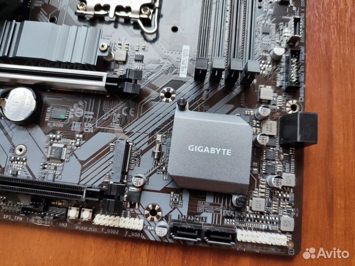 Gigabyte b660m gaming x ddr4
