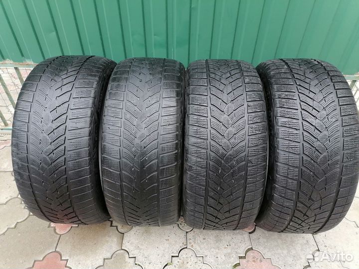 Goodyear UltraGrip Ice 275/45 R20