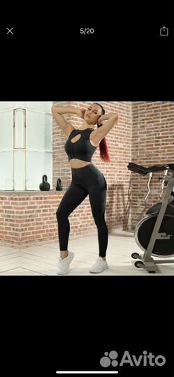 Спортивный костюм женский