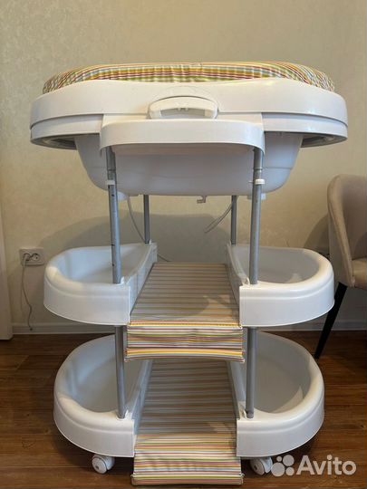 Педенальный столик с ванночкой « Brevi“