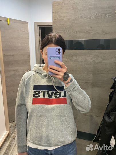 Толстовка женская levis